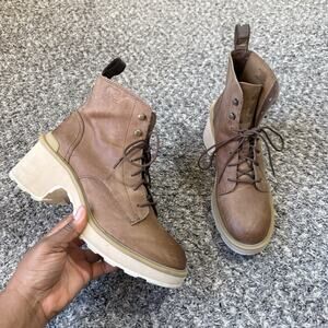 SOREL HI-LINE WATERPROOF LACE-UP BOOT SIZE 9.5 Chunky Block Heel Brown Leather